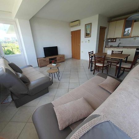 Appartamento Apartma Lana21 Capodistria Esterno foto