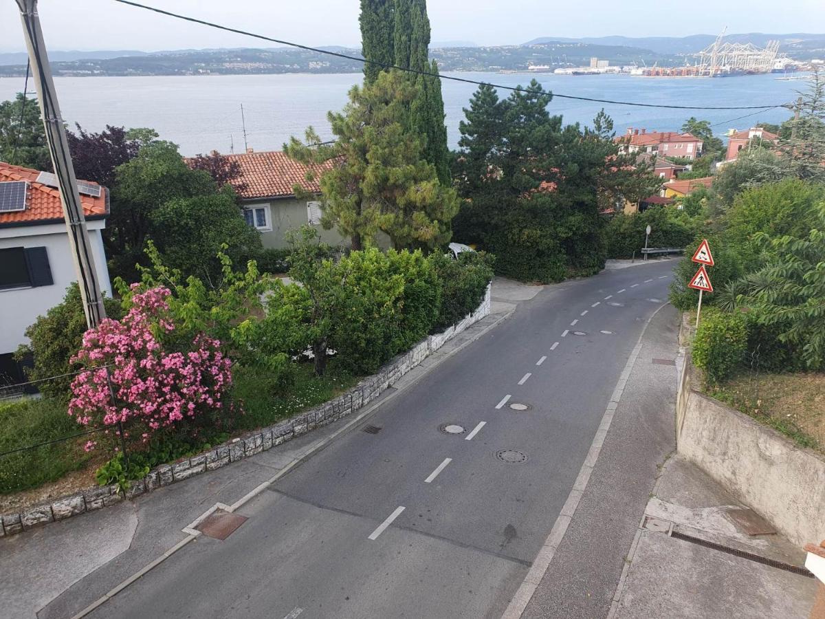 Appartamento Apartma Lana21 Capodistria Esterno foto